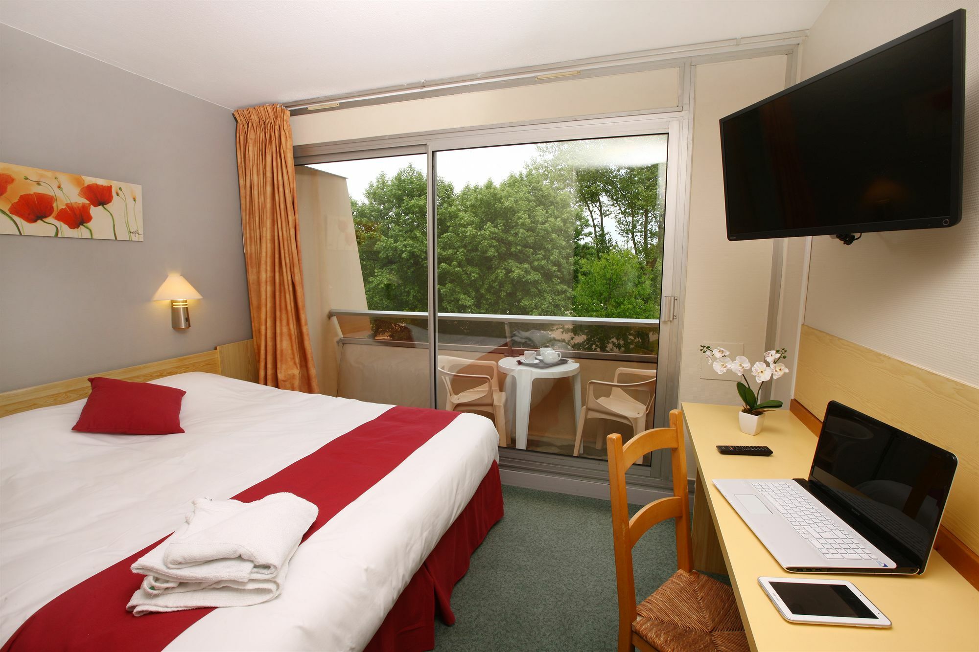 Dax Hotel Kültér fotó